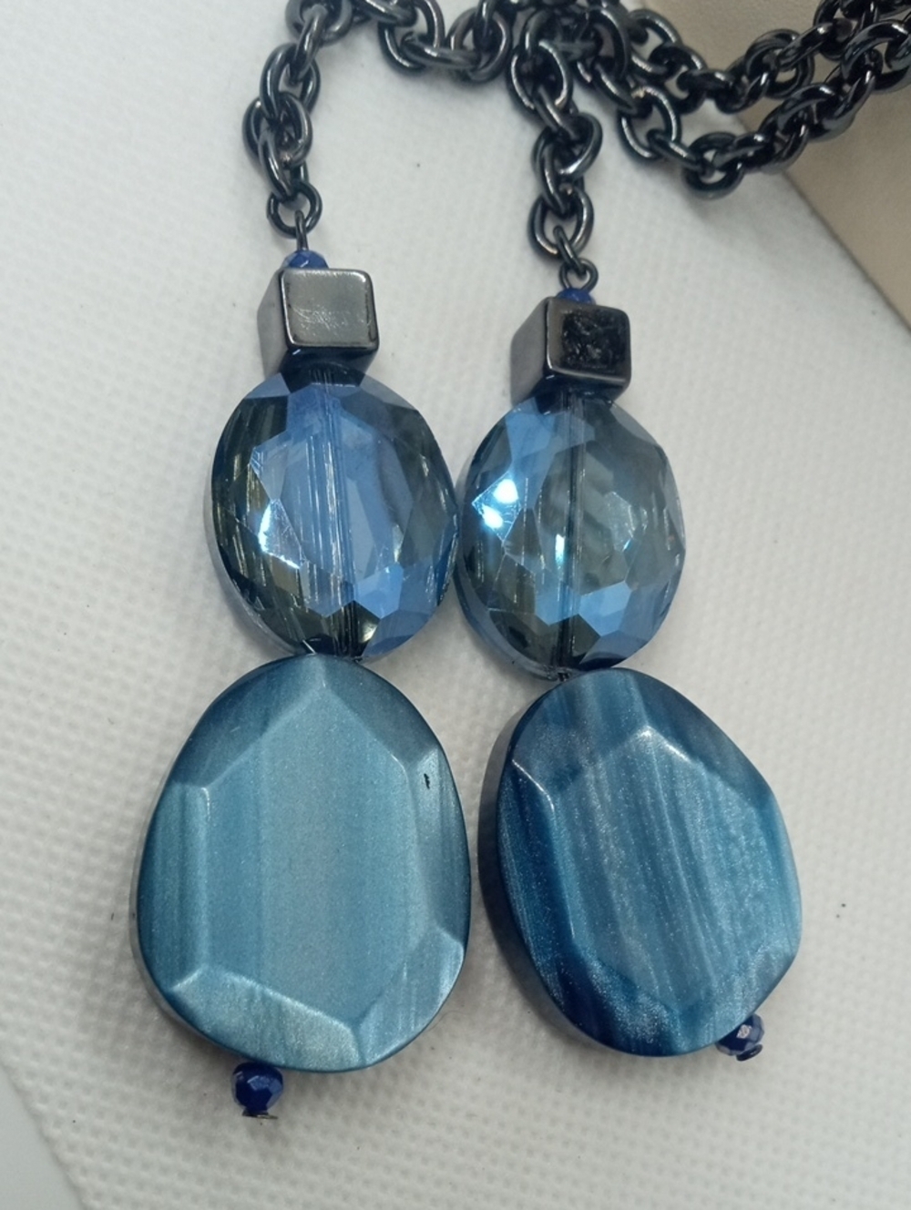 CHICO'S LONG BEADED TASSEL NECKLACE - Picture 6 of 8